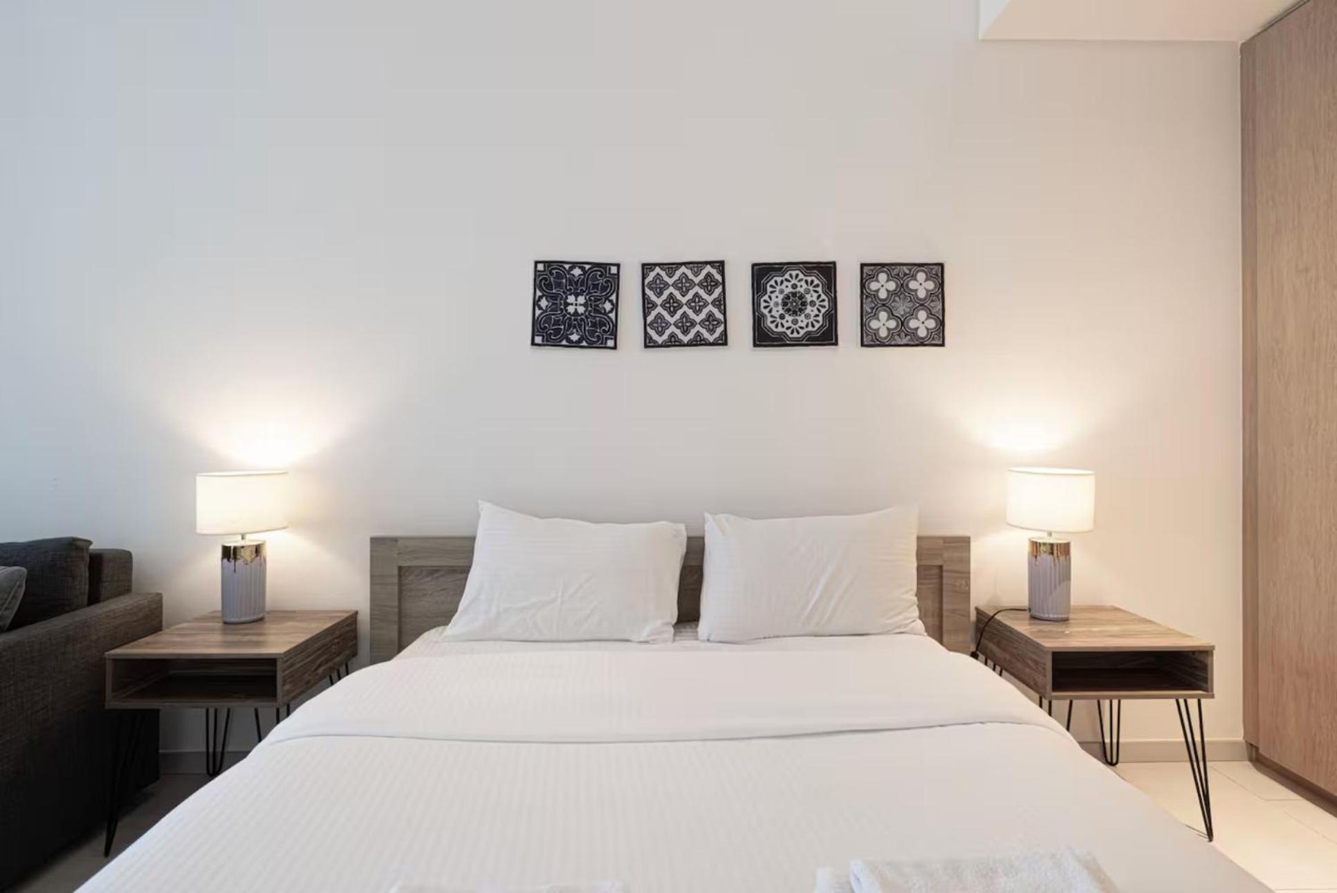 Luxury Studios With Burj Khalifa Or Canal View In Downtown - Marquise Square Tower Dubai Kamer foto